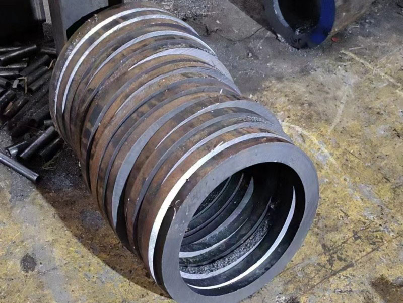 屏边30CrMo无缝钢管切割